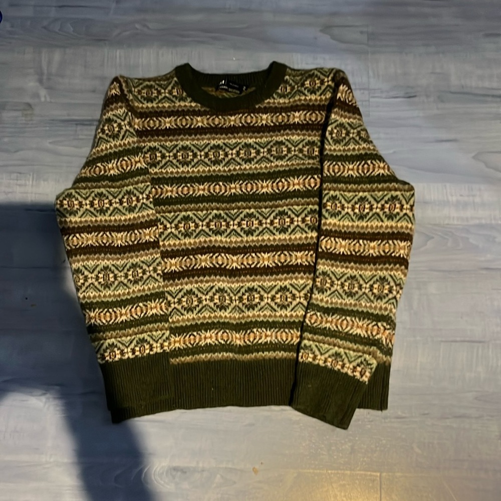 Chandaille de laine Simons taille XL mais fait M. fait de matériaux recyclés.